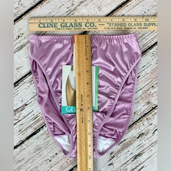 Deadstock Satin Panty Vintage Second Skin Panties Fairy Sexy Sissy Glam NOS NWT - Picture 11 of 11